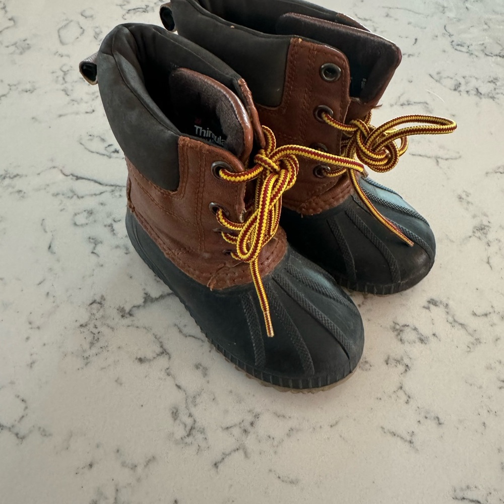 GAP Thinsulate boots for kids